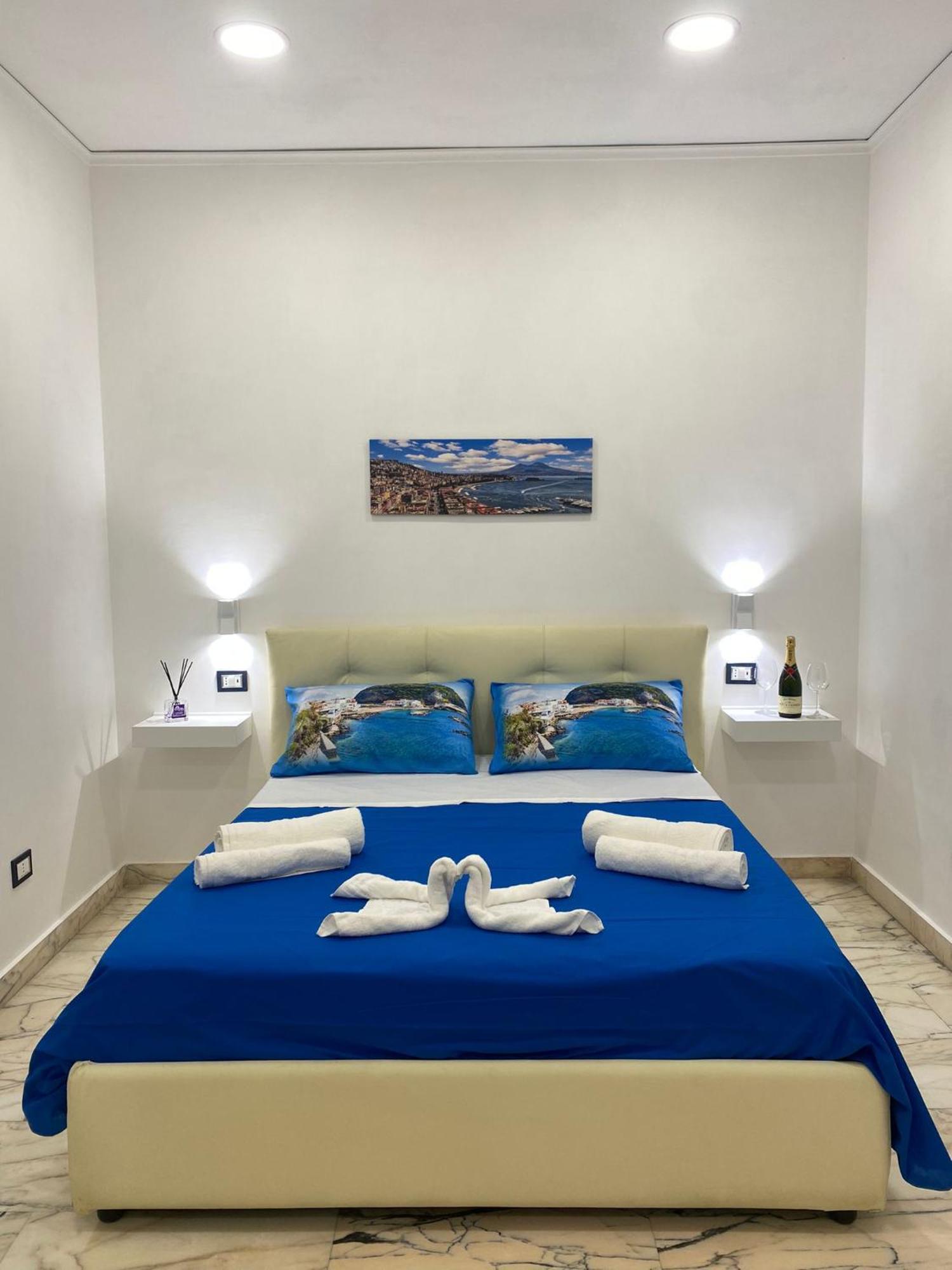 Castellano Apartment Неаполь Экстерьер фото