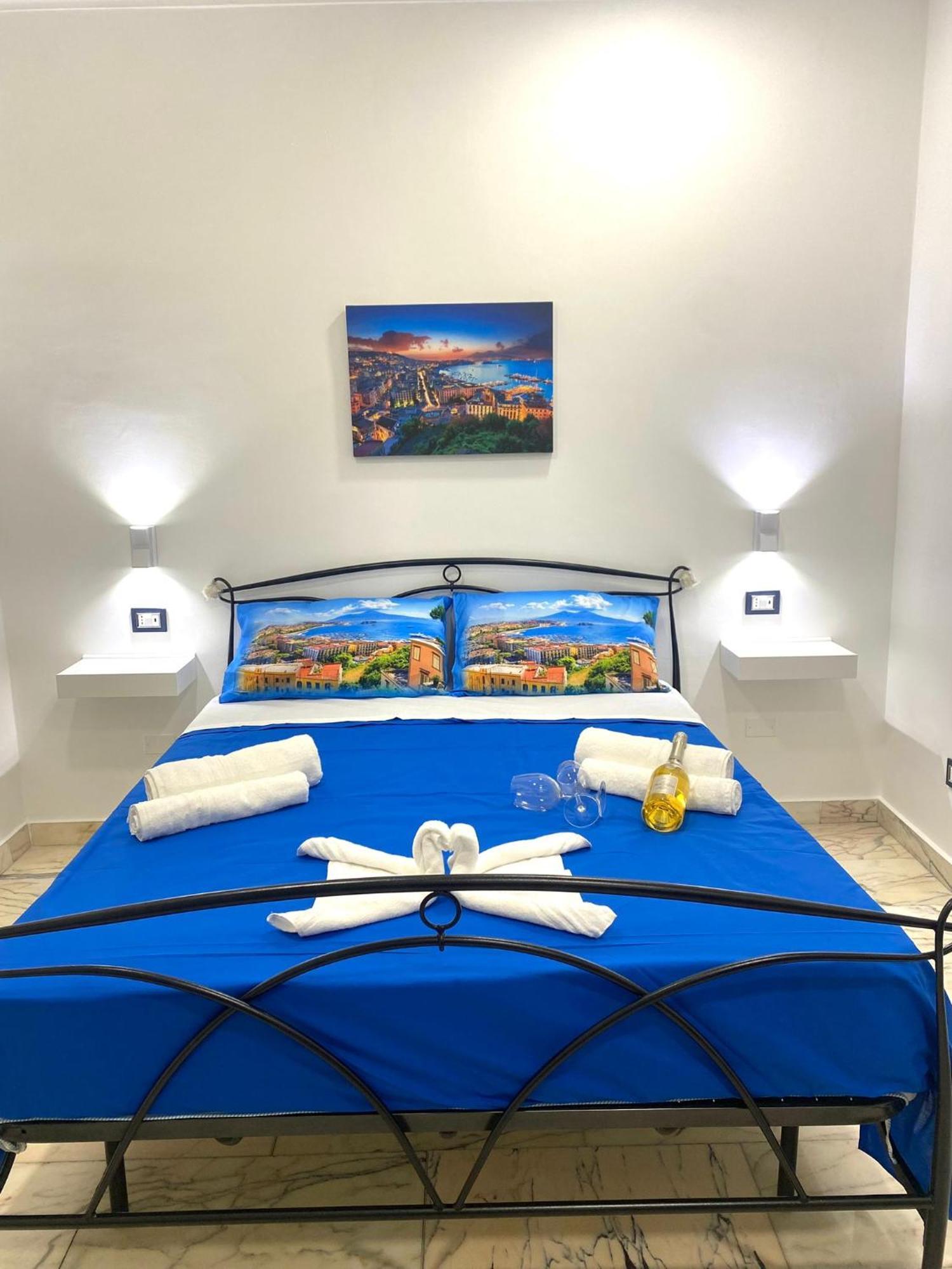 Castellano Apartment Неаполь Экстерьер фото