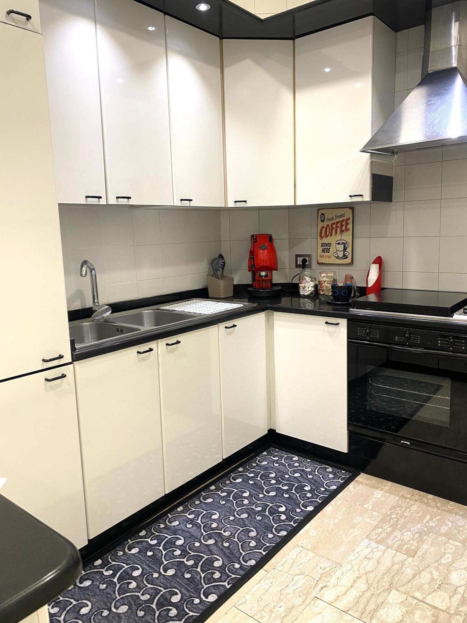Castellano Apartment Неаполь Экстерьер фото